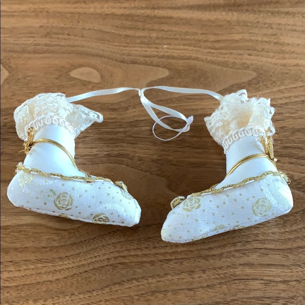 Vintage ballerina slippers ornament
